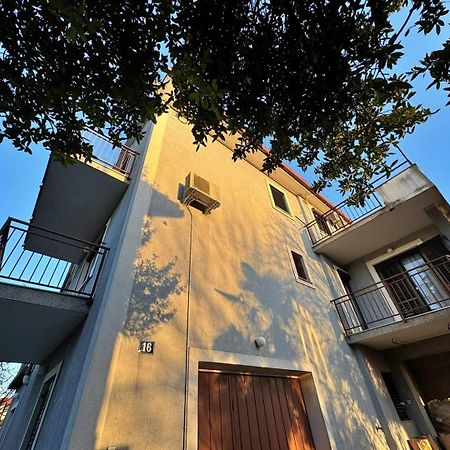 Apartments Katarina Malinska Exterior foto