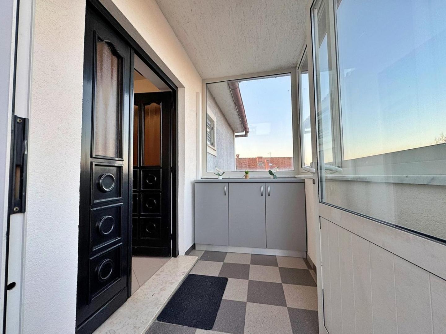 Apartments Katarina Malinska Exterior foto