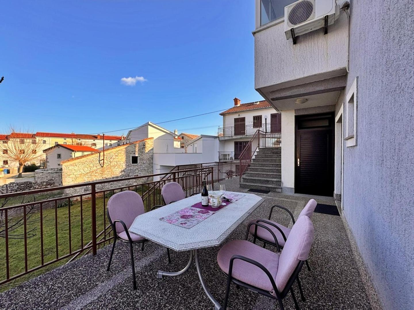 Apartments Katarina Malinska Exterior foto